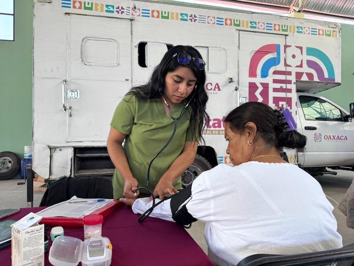 Con Ve’e Tata Sebienti acerca más de 4 mil 900 servicios en Valles Centrales