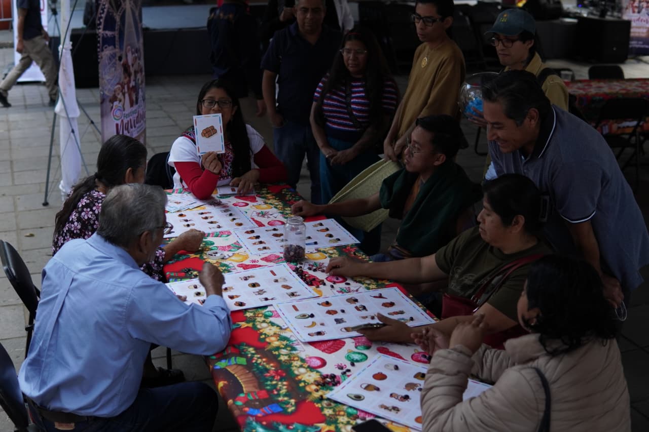 Fortalece Gobierno del Estado lenguas originarias con Festival Navideño Gueladó’