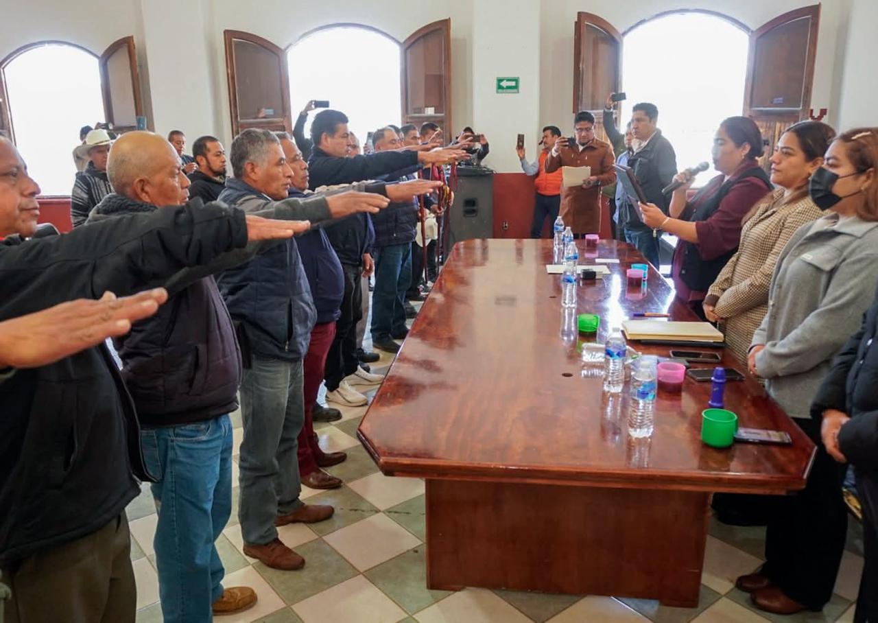 En paz celebra Oaxaca relevo de autoridades de Sistemas Normativos Internos