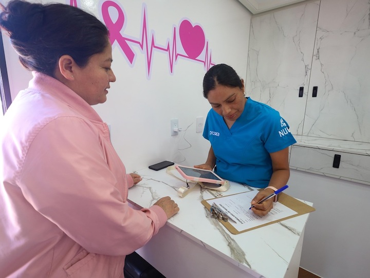Exhorta SSO a mujeres del Istmo realizarse mastografía gratuita para la detección del cáncer