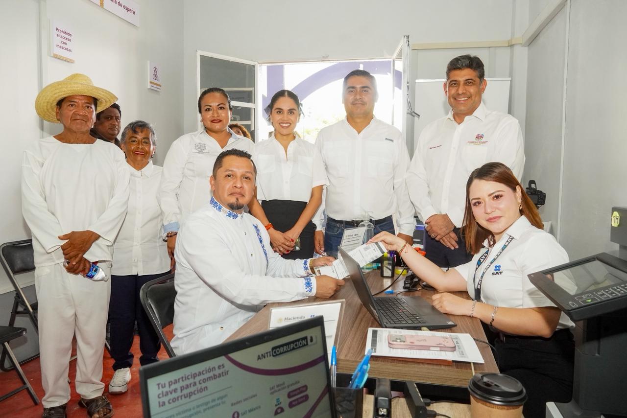 Con nuevo módulo fijo del SAT en Pinotepa Nacional, Sedeco fortalece la formalización económica de la Costa