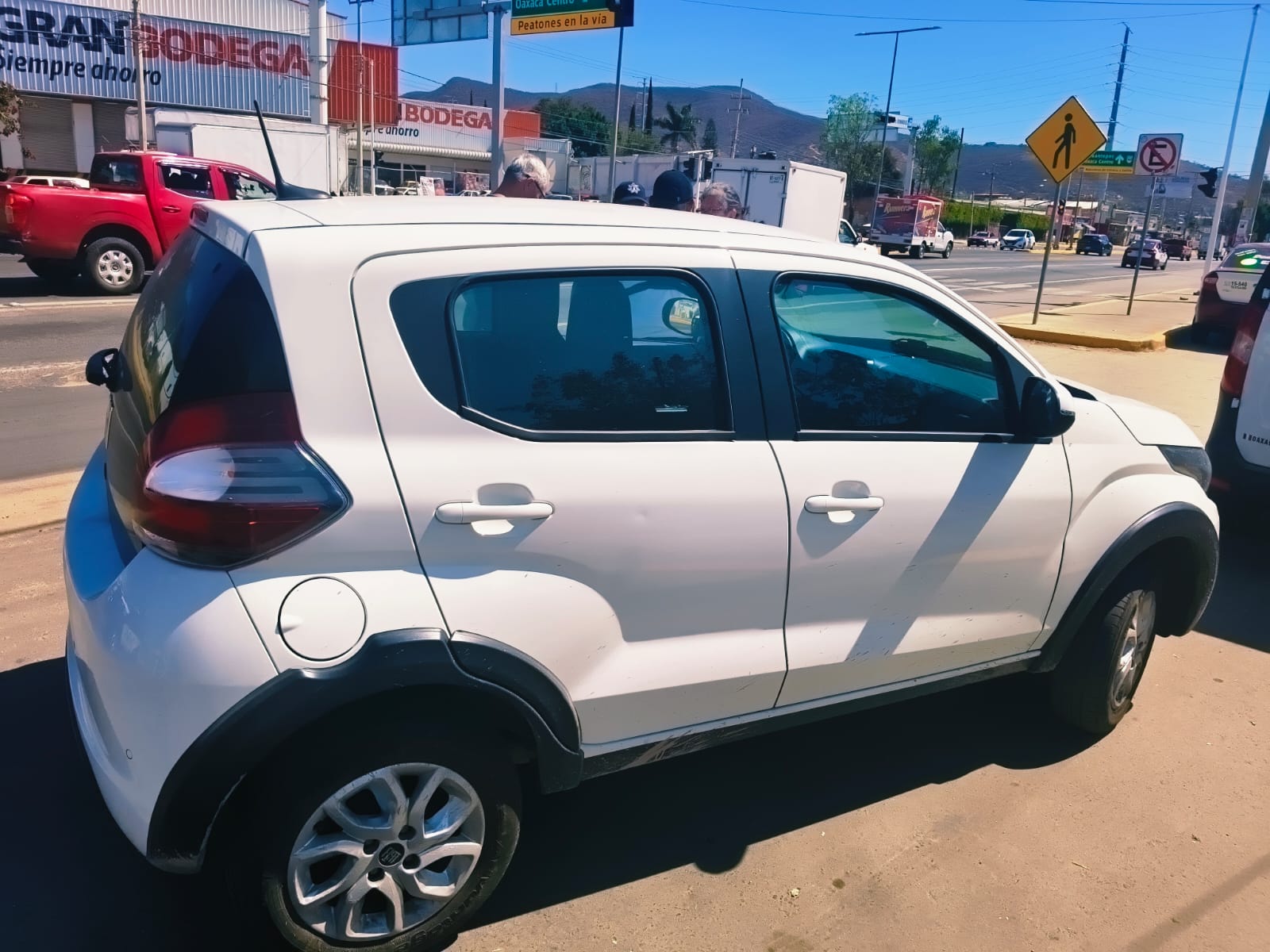 Recupera Policía Vial Estatal 3 vehículos con reporte de robo en acciones coordinadas con el C5i