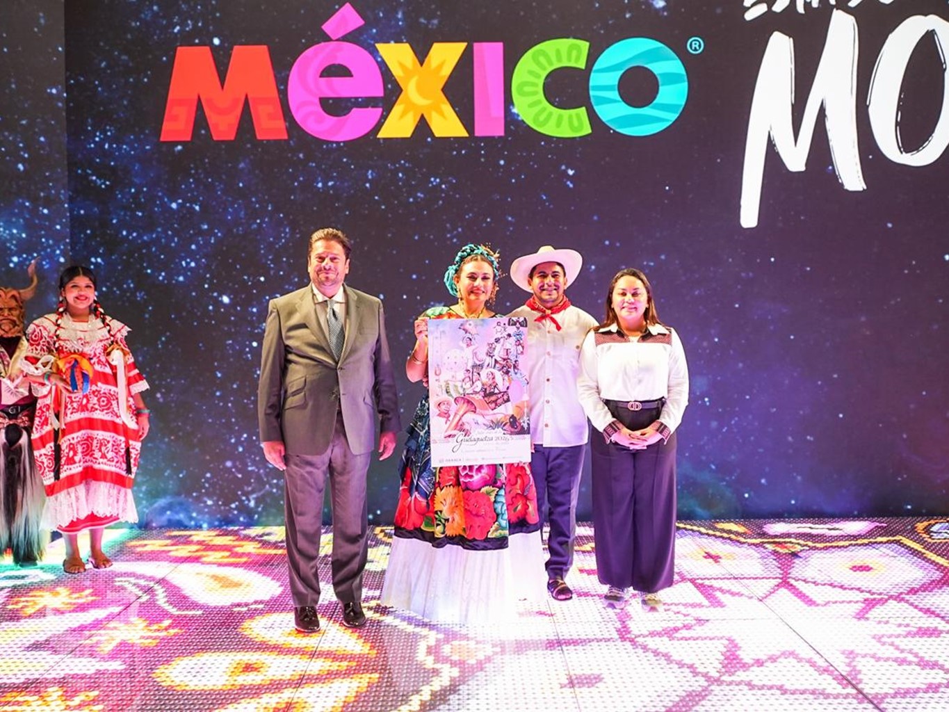 Deslumbra Oaxaca con muestra de la Guelaguetza en la Fitur 2026