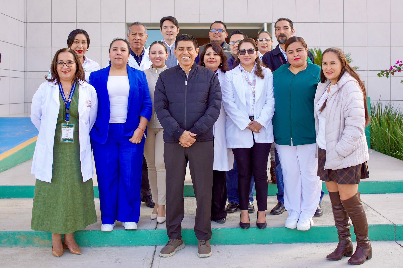 Cumple Salomón Jara un compromiso más con la salud, entrega resonador magnético en el Hospital General de la Mujer y Niñez Oaxaqueña