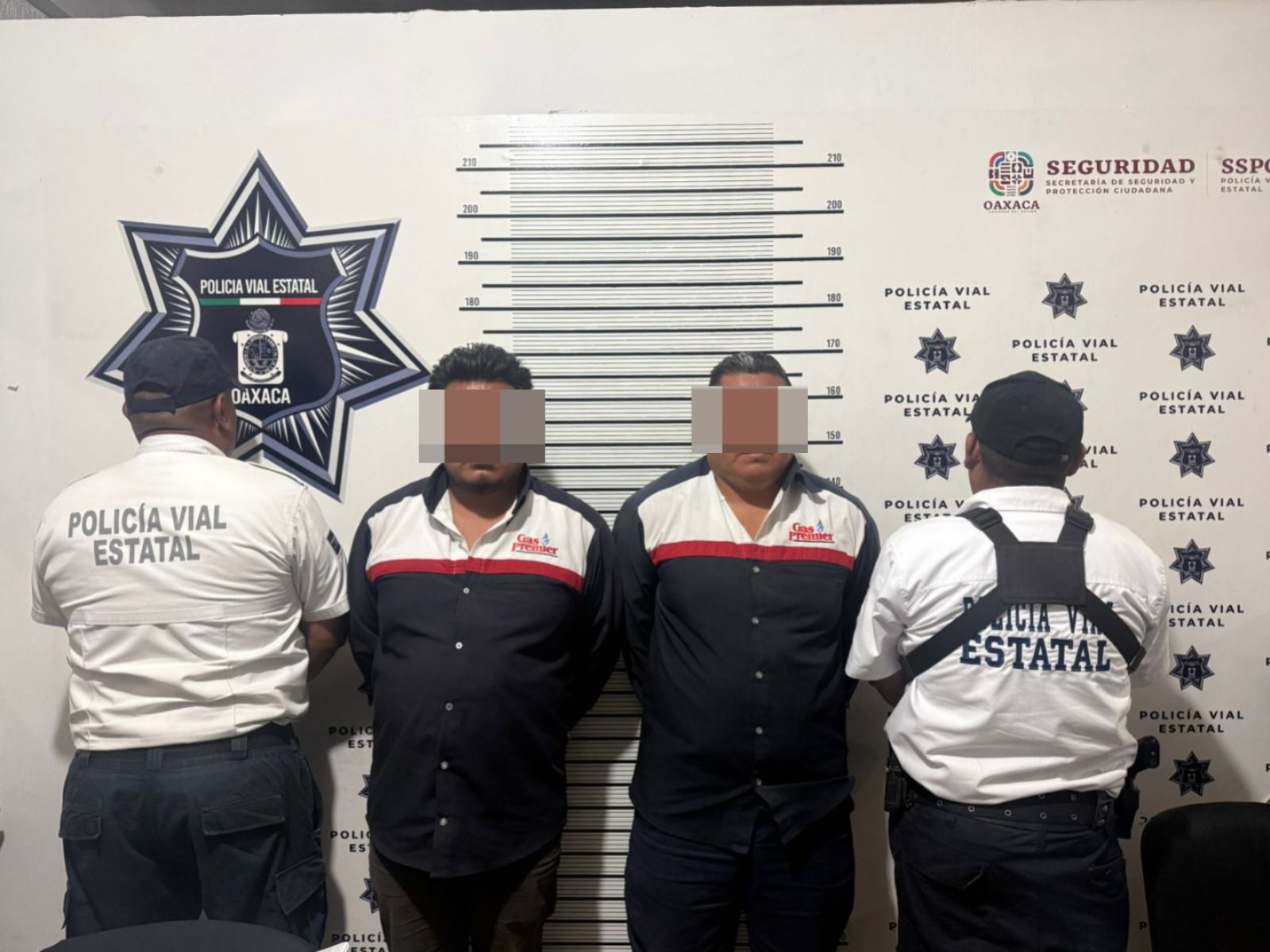 Asegura Policía Vial Estatal tráiler con reporte de robo y pipa sin permiso para transportar gas LP en Oaxaca