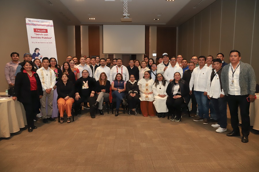 Fortalece Secretaría de Administración atención ciudadana con capacitación especializada del funcionariado