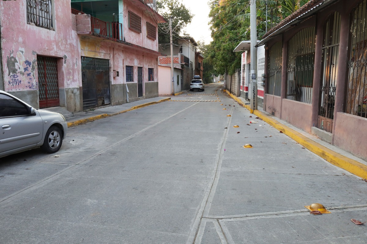 Invierte Gobierno de Oaxaca más de 7 mdp en rehabilitación de vialidades en Santo Domingo Tehuantepec