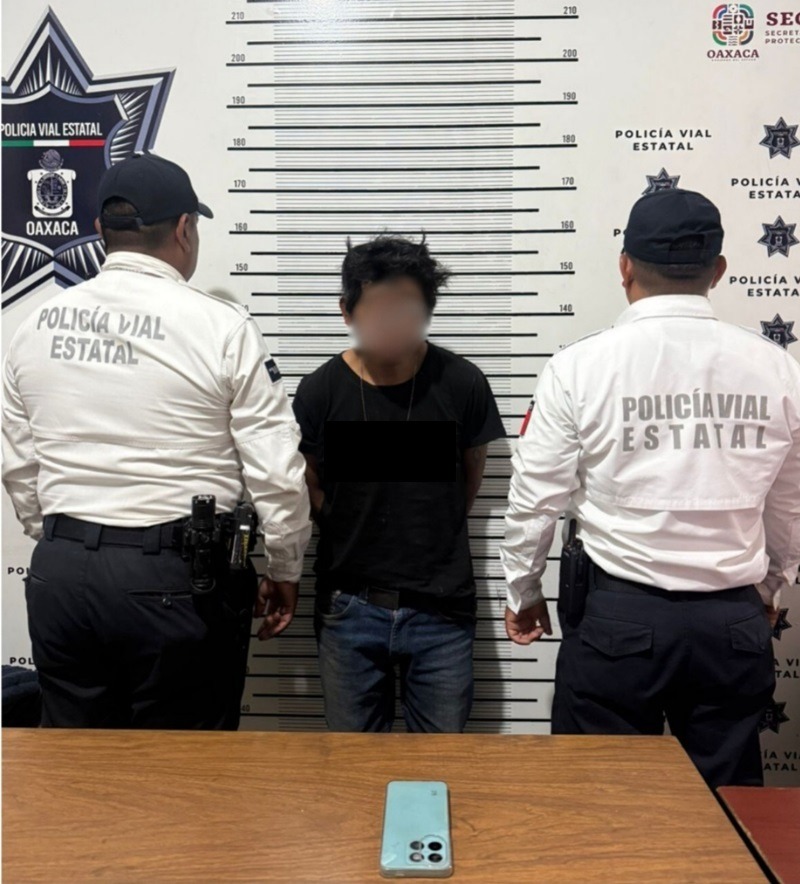 Detiene Policía Vial a individuo por presunto robo de celular en ciudad capital