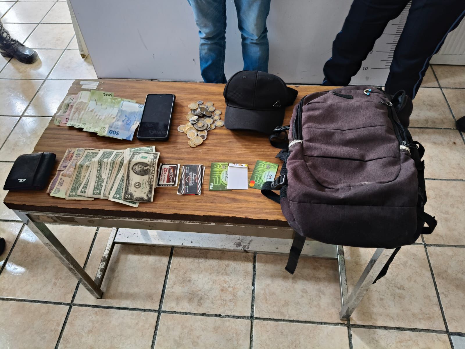 Coadyuva C5i en detención de persona por presunto robo a cuentahabiente en Tlaxiaco