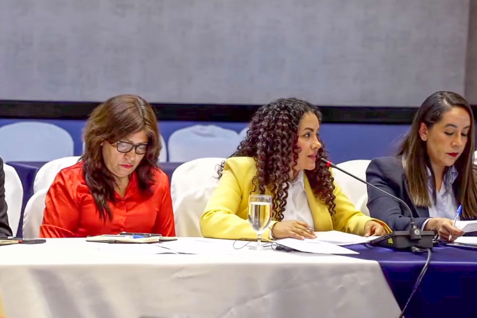 Comparte Oaxaca políticas públicas para atender desplazamientos internos durante audiencia de la CIDH