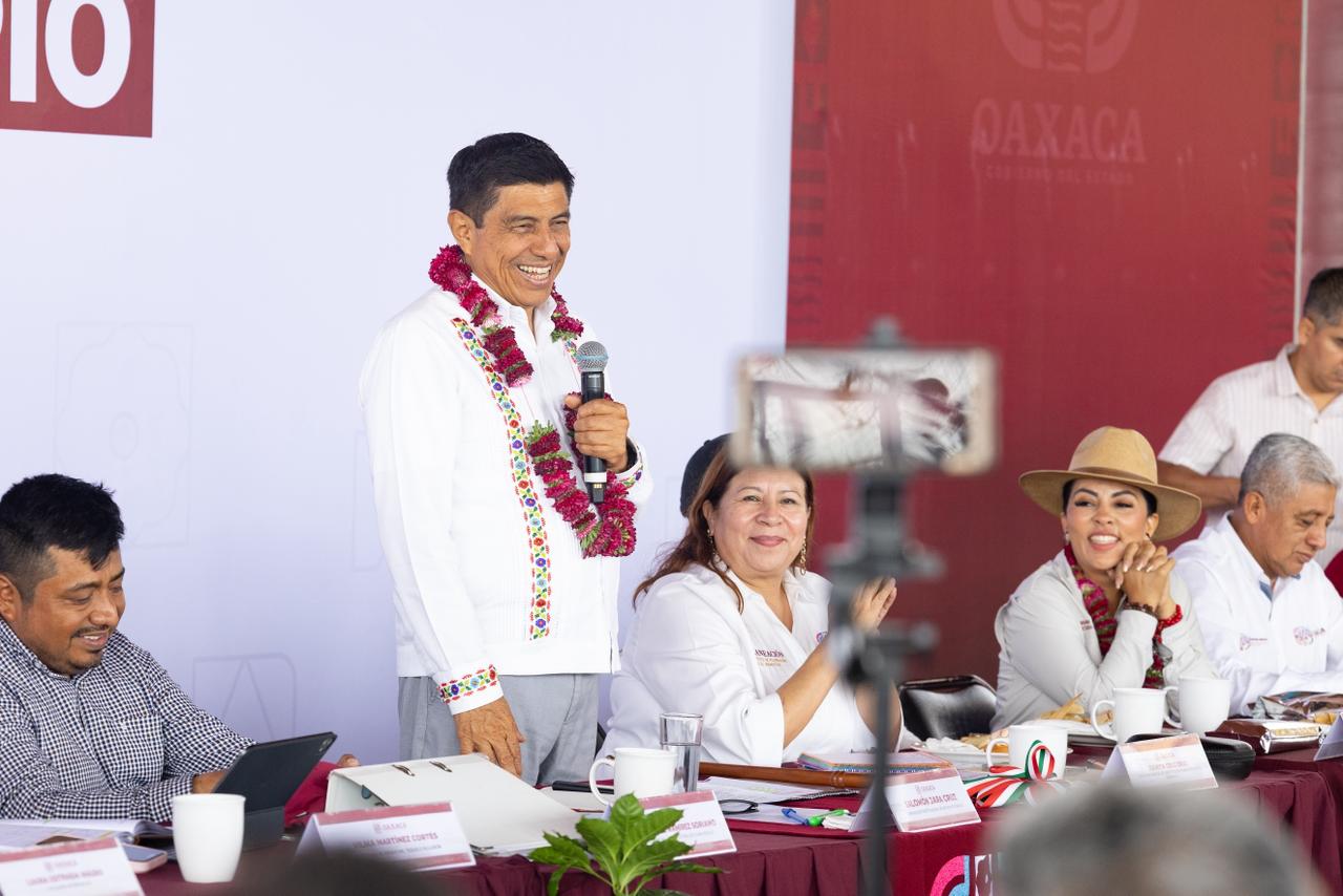 Cuenta Pluma Hidalgo con apoyos del Gobierno Bienestar para elevar la calidad de vida