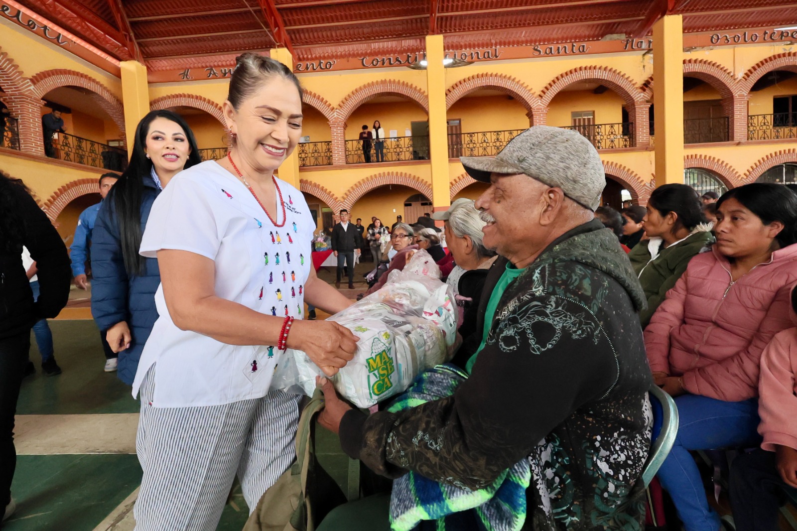 Fortalece DIF Oaxaca alimentación y bienestar en municipios de la Sierra Sur