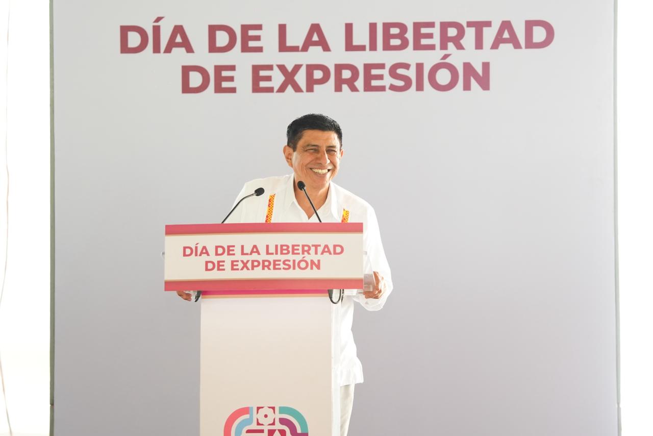 Refrenda Salomón Jara Cruz compromiso con la protección de periodistas y el fortalecimiento de sus derechos laborales