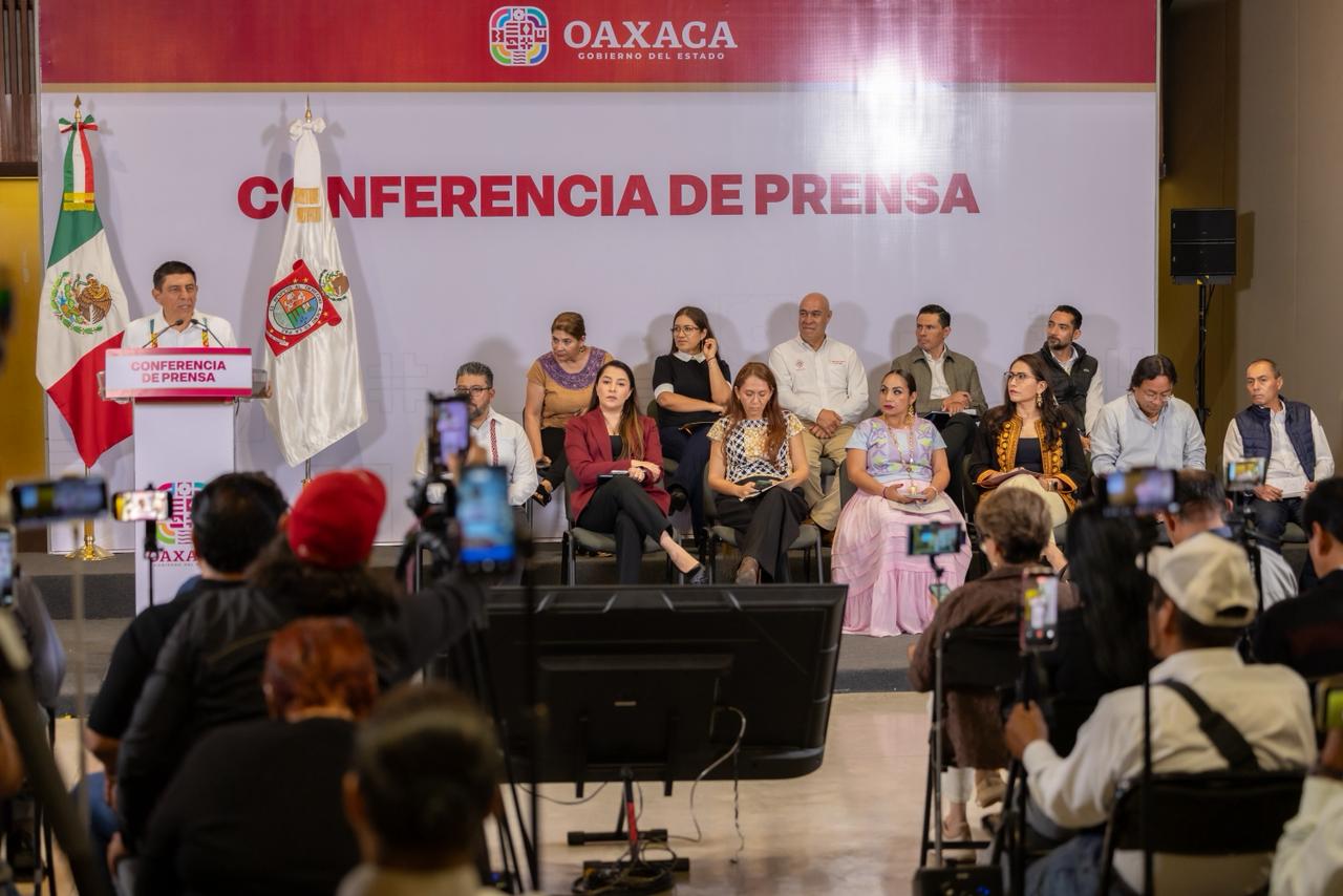 Destaca Semovi incorporación de 250 unidades a TaxSí y avances en el reordenamiento del transporte