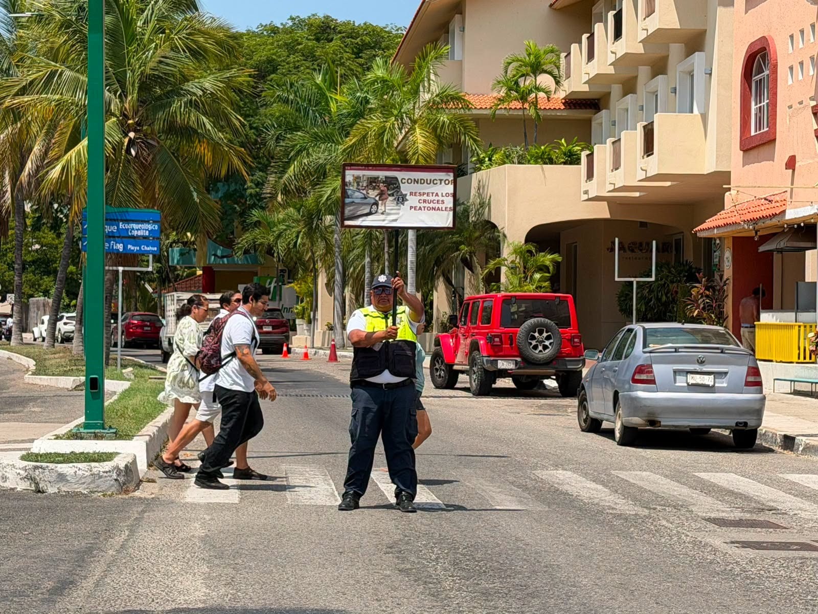 En el Día Mundial del Peatón, fortalece Policía Vial Estatal una movilidad segura e incluyente