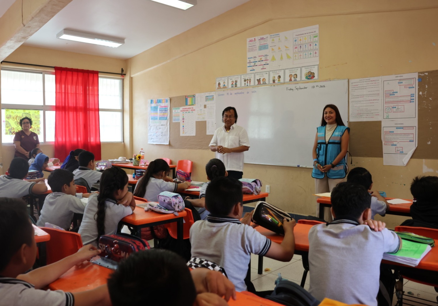 Fortalece Gobierno estatal lucha contra la discriminación lingüística en Juchitán