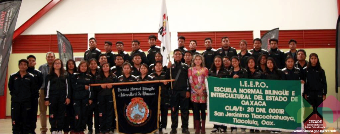 Abanderan a la selección oaxaqueña que participa en Chiapas