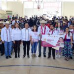 Santa María Yosoyúa, una comunidad con gran talento en las artesanías de palma