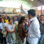 Visitamos San Agustín Tlacotepec, donde nos recibieron con la tradicional danza de los Moros