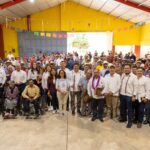 En compañía de la Presidenta Honoraria del DIF Estatal, Irma Bolaños, venimos a San Francisco Nuxaño