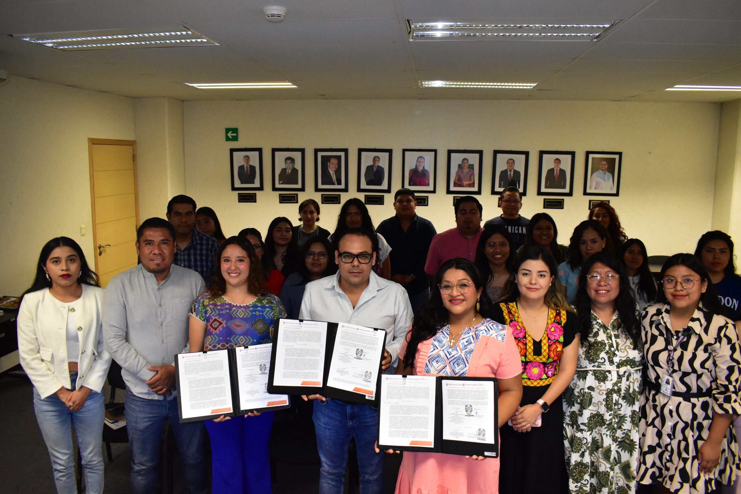 FIRMAN CONVENIO ICAPET Y SNE OAXACA PARA FORTALECER LA CAPACITACIÓN Y EL EMPLEO EN EL ESTADO