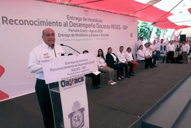 Educación incluyente y respetuosa de la diversidad étnica, compromiso del Gobierno de Oaxaca: IEEPO