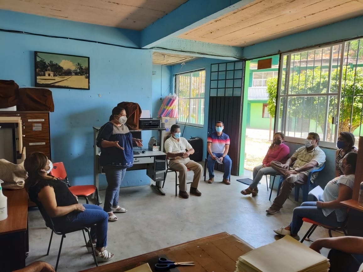 Realiza IEEPO en Putla difusión de los derechos de la niñez