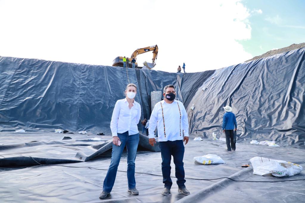 Supervisa Semaedeso trabajos en el relleno sanitario de la Villa de Mitla