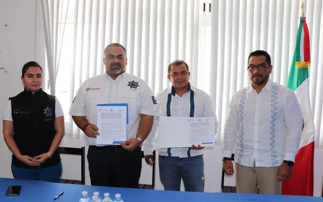 Nuestro Director General firma convenio con la #UniversidadEuroAmericano, con la finalidad de que las y los integrantes de nuestra Institución y familiares, continúen con sus estudios a nivel Media Superior, Superior, Maestría y Doctorado.