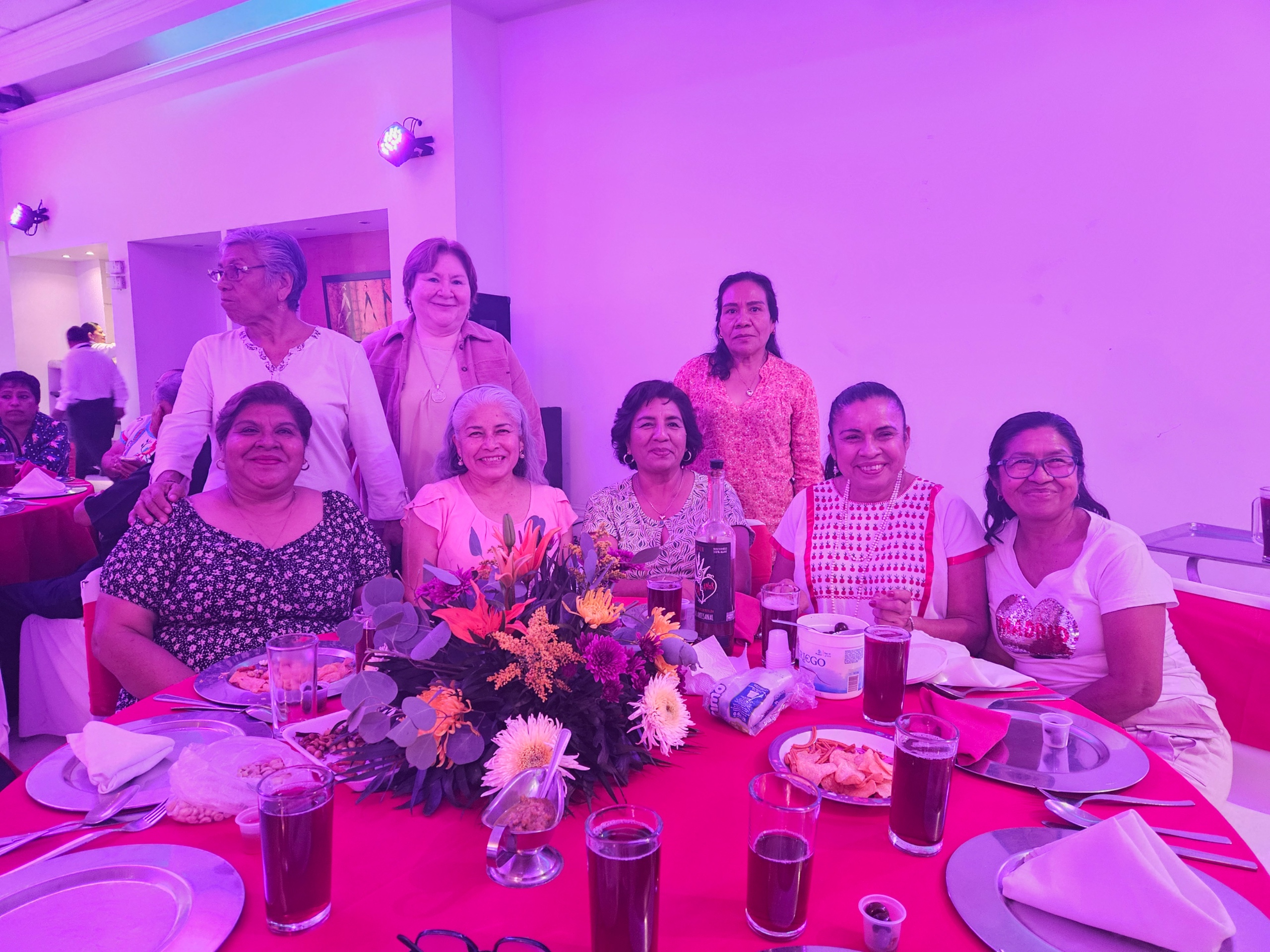 TARDEADA DEL DÍA DEL AMOR Y LA AMISTAD