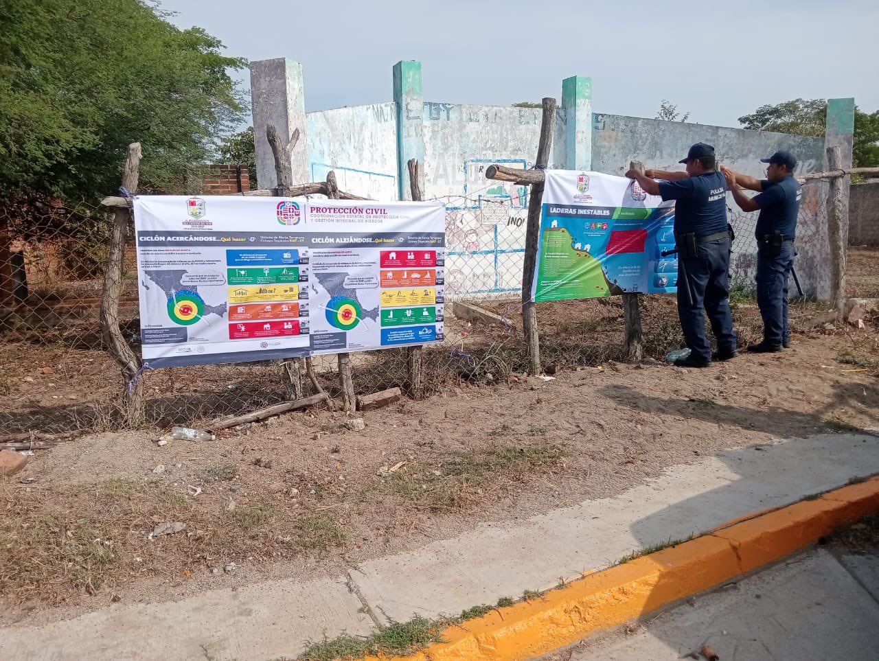 Colocación De Paneles Informativos