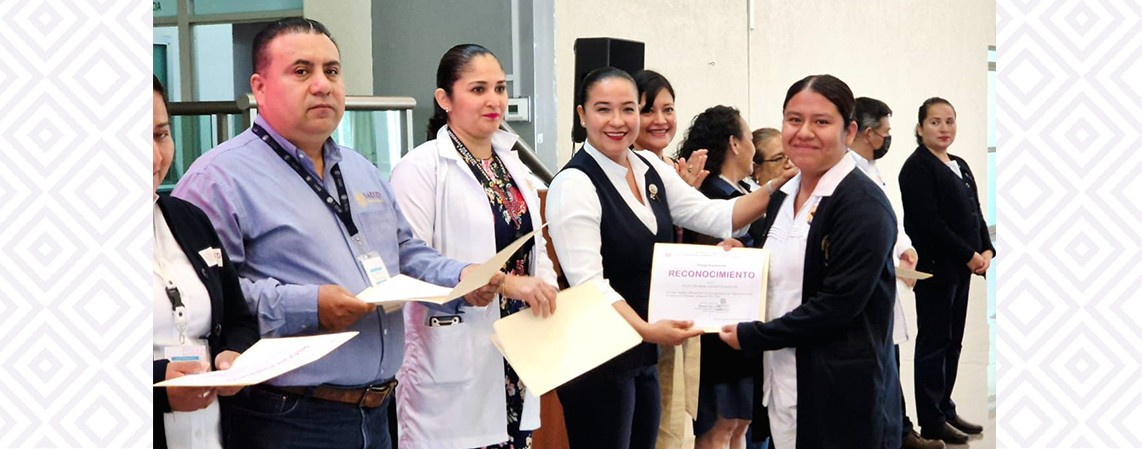 Presenta SSO a pasantes de servicio social ante autoridades municipales en Valles Centrales