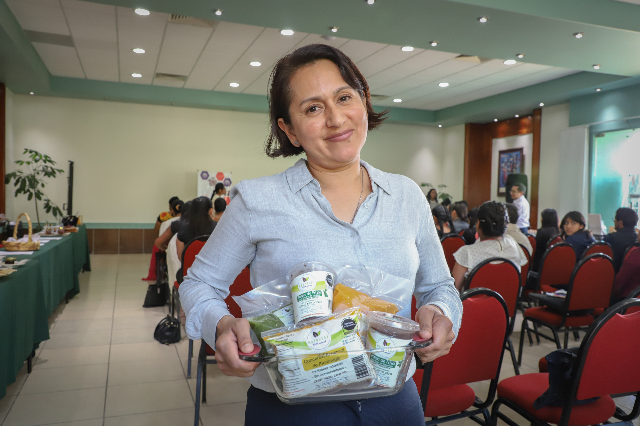 Asesoría en la obtención de códigos de barras expe...