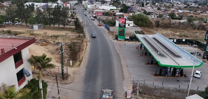 Inician trabajos de reencarpetado en Santa Lucía del Camino