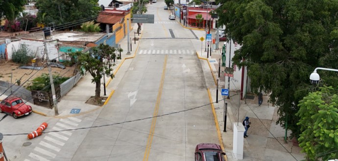 Pavimentación avenida Lázaro Cárdenas