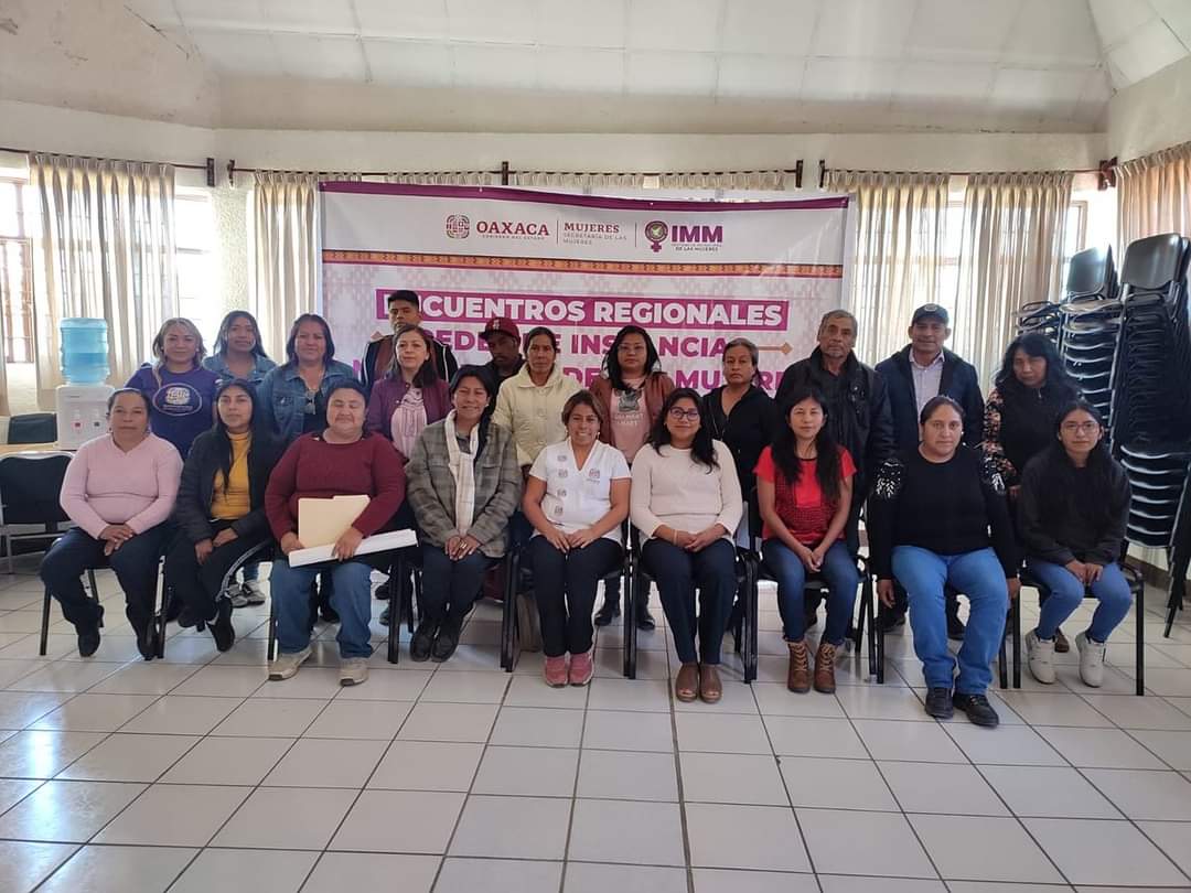 Capacitan a titulares de Instancias Municipales de las Mujeres de la Sierra de Juárez