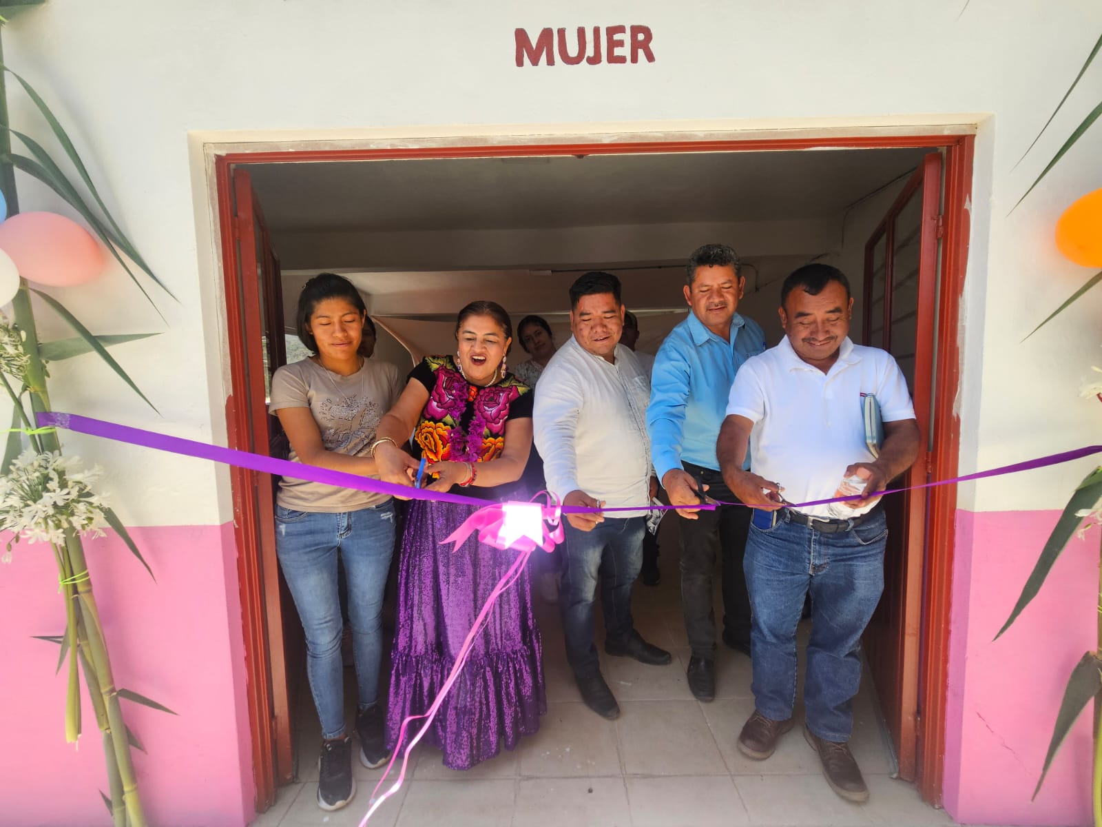 VISITA TITULAR DE LA SM SAN PABLO COATLÁN PARA REUNIRSE CON DIRECTORAS DE INSTANCIAS MUNICIPALES