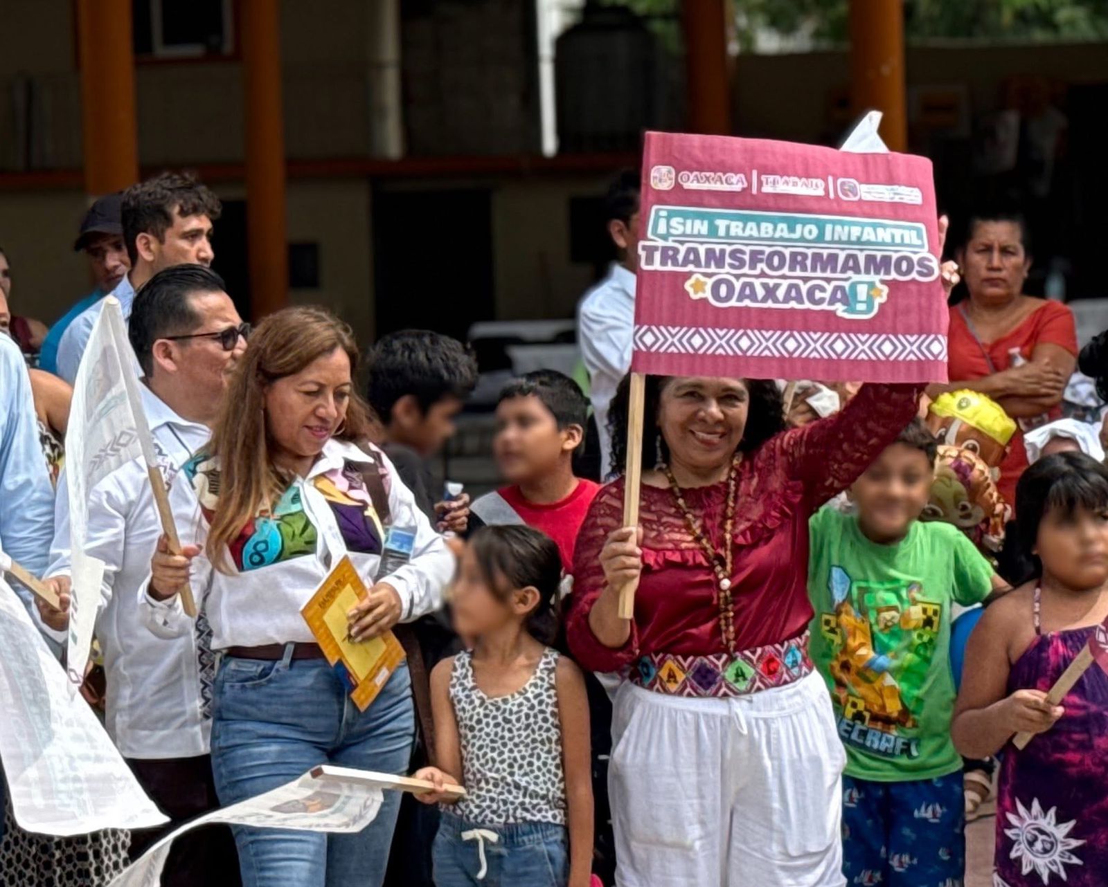 Refuerza Setrao protección de niñez y adolescencia en Zicatela y Puerto Escondido